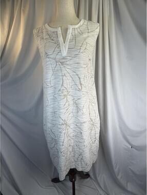 Liz Claiborne Sleeveless Shift Dress Womens Size L Tan Cream Textured Pockets